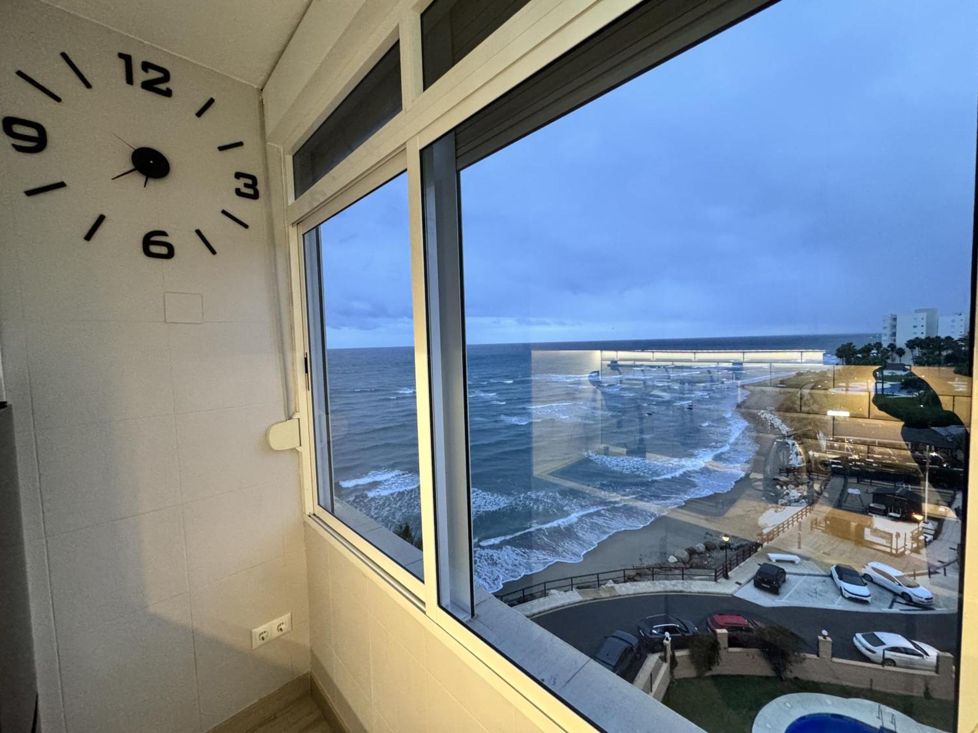 Beachfront Studio ,The View Calahonda, Panoramic Sea Views Sitio de Calahonda Екстериор снимка